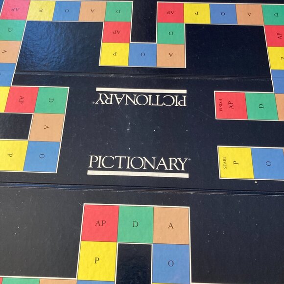 Vintage 1985 Pictionary The Game of Quick Draw board game 1st Edition 1st 1985 - Picture 5 of 8